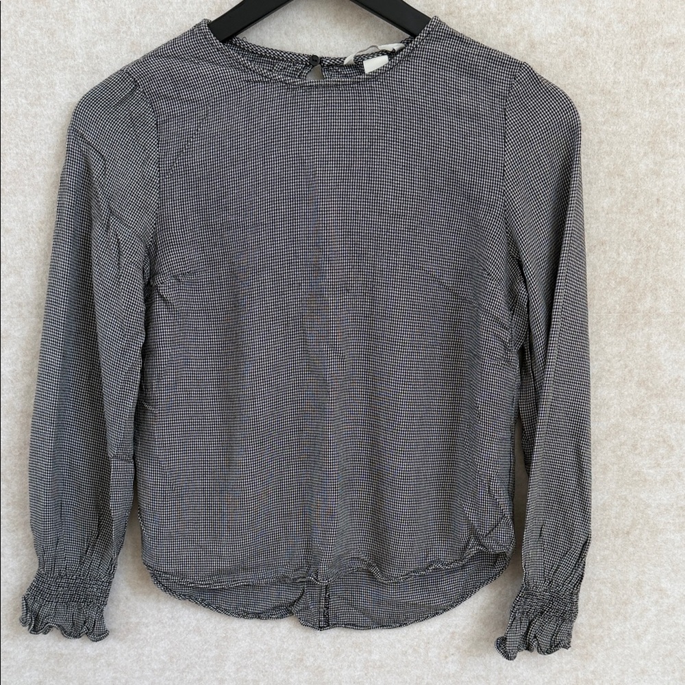 H&M Black and White Blouse